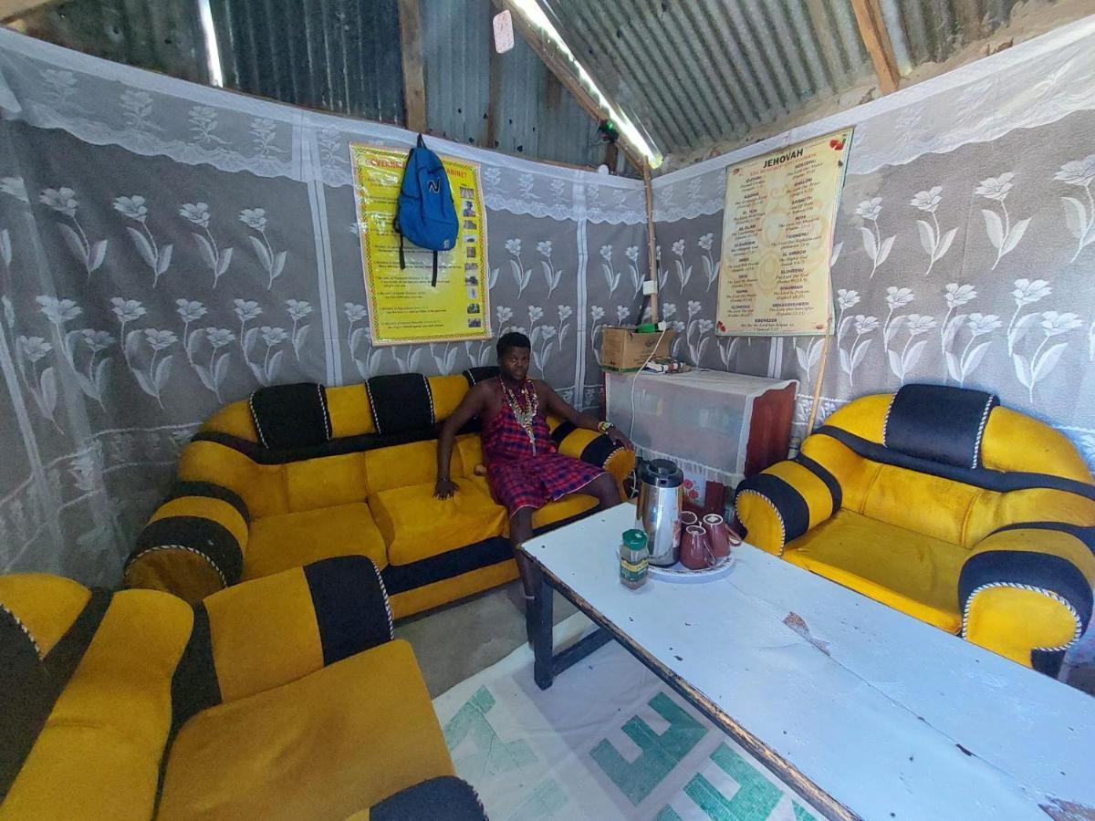 Maasai Homestay Camping Sekenani Exterior foto